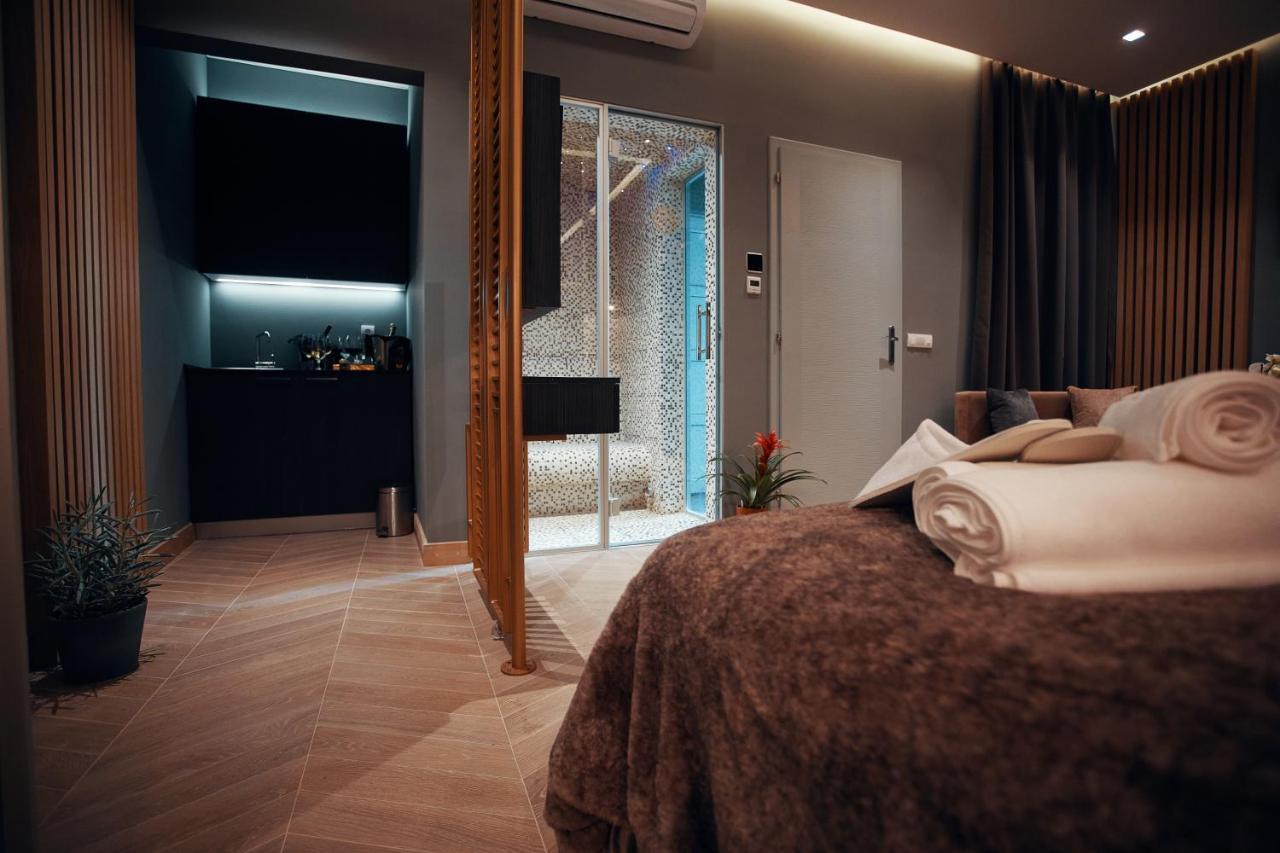 Monza Mirror Apartment Kikinda エクステリア 写真