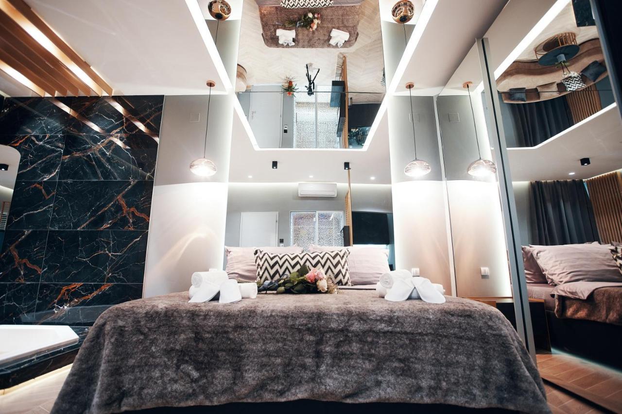 Monza Mirror Apartment Kikinda エクステリア 写真